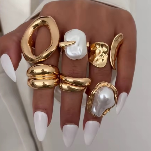 Pearl Gold Stackable Ring Set - Picture 2 of 8